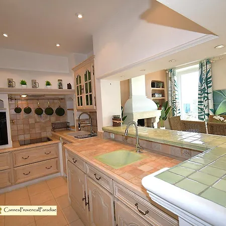 Provencal Paradise - Meuble De Tourisme 4 Etoiles * كان